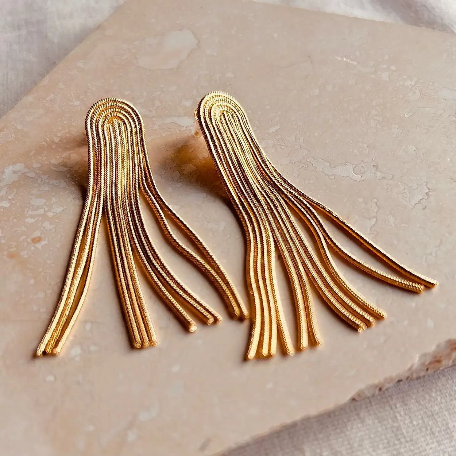 Everyday Arc Tassel Earrings