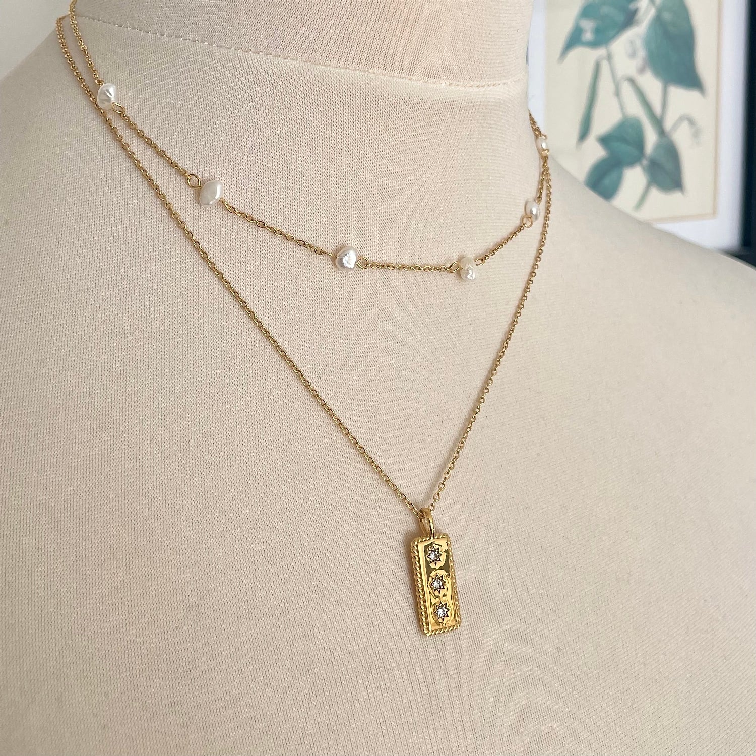 Everyday Mother of Pearl Necklace
